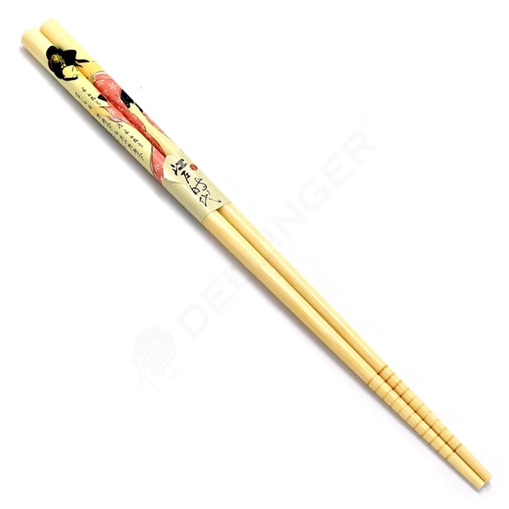 foto J�deln� h�lky s motivem gej�i v r��ov�m kimonu � d�ev�n�, ru�n� dekorovan�